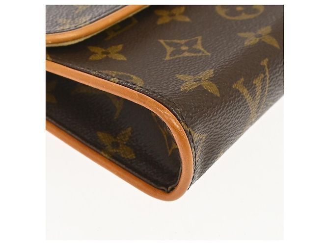 Louis Vuitton Florentine Waist Monogram Canvas Medium - vista 7