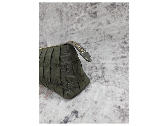 Pochette Prada Tessuto in Nylon - vista 3