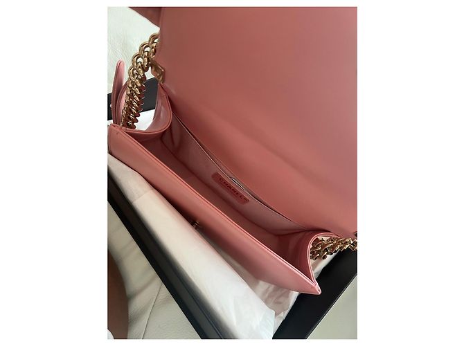 Bolso Chanel Boy Chanel en piel rosa - vista 15