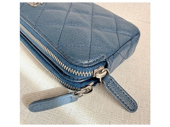 Chanel Wallet on Chain (WOC) in pelle caviar matelassé Blu Navy - vista 10