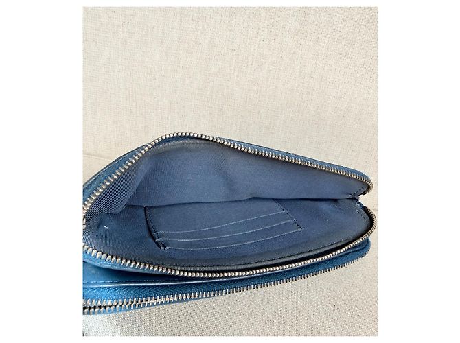 Chanel Wallet on Chain (WOC) in pelle caviar matelassé Blu Navy - vista 13