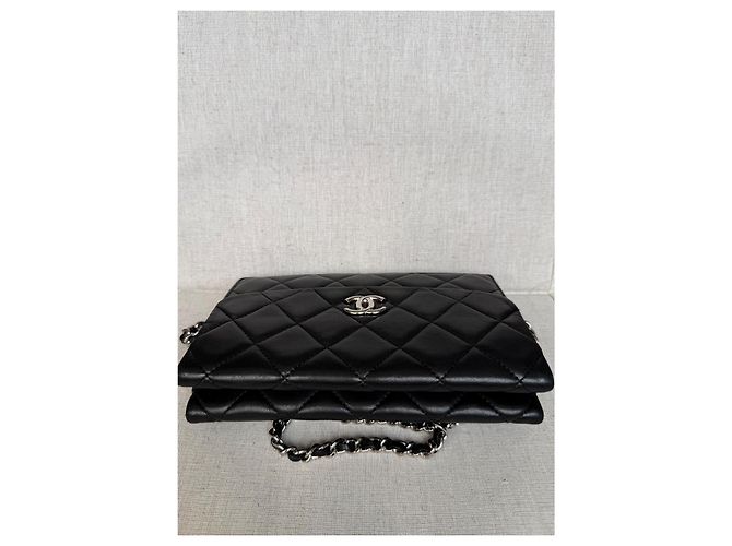Borsa Chanel Wallet On Chain (WOC) in pelle di agnello nera - vista 4