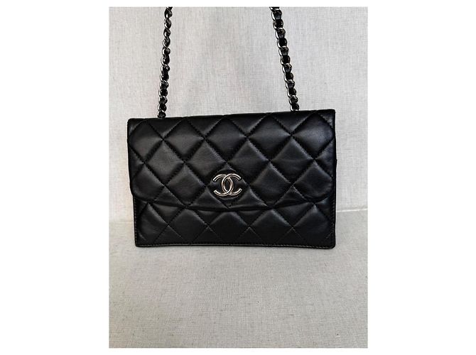 Borsa Chanel Wallet On Chain (WOC) in pelle di agnello nera - vista 6