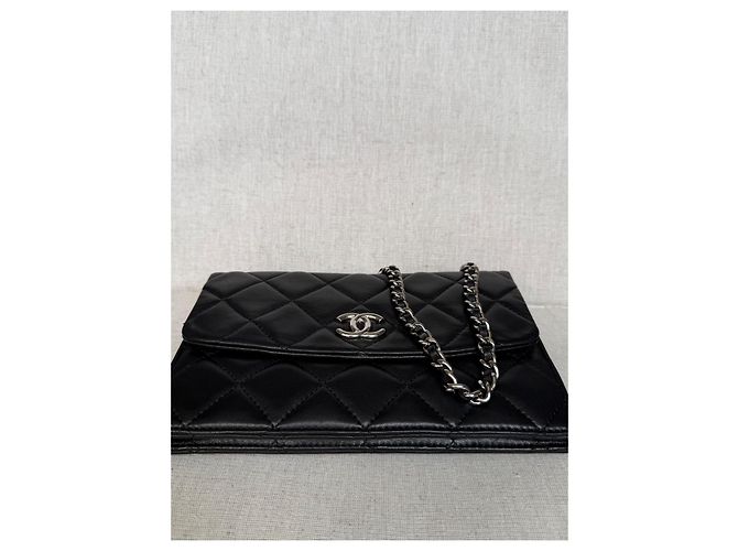 Borsa Chanel Wallet On Chain (WOC) in pelle di agnello nera - vista 8