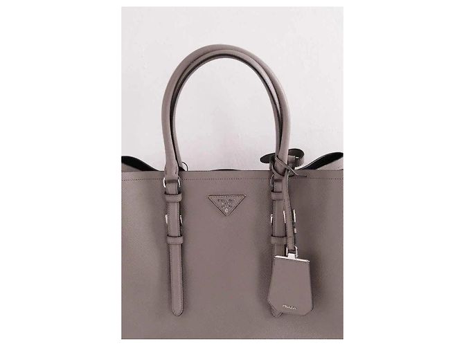 Prada Double saffiano leather handbag grey - view 2