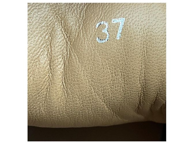 Baskets montantes Max Mara en cuir tan avec bordure en fourrure - vue 7