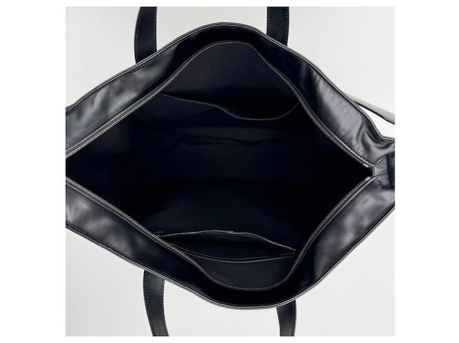 Givenchy Sac Tote en Toile Imprimé Étoiles Noir - vue 14