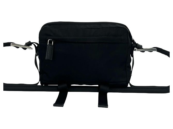 Bolsa de ombro Prada em nylon preto e couro - vista 3