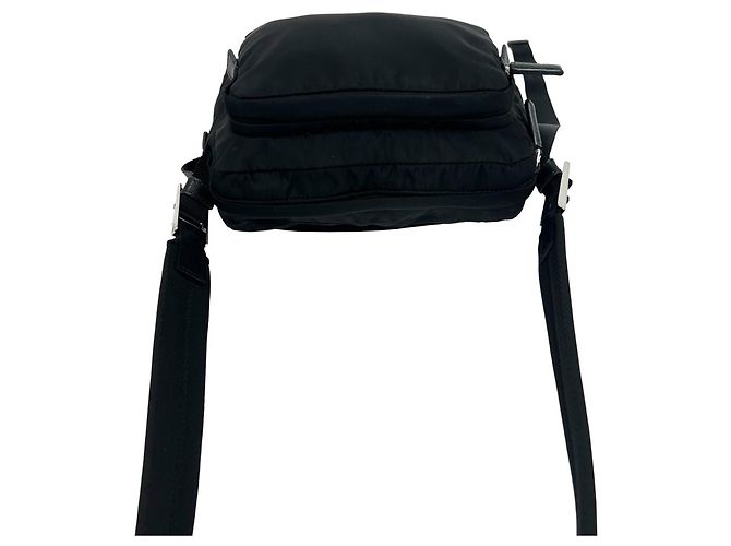 Bolsa de ombro Prada em nylon preto e couro - vista 4