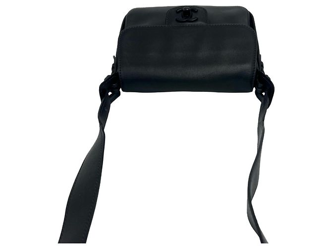 Chanel Vintage Coco Mark Schultertasche aus Leder - Ansicht 4
