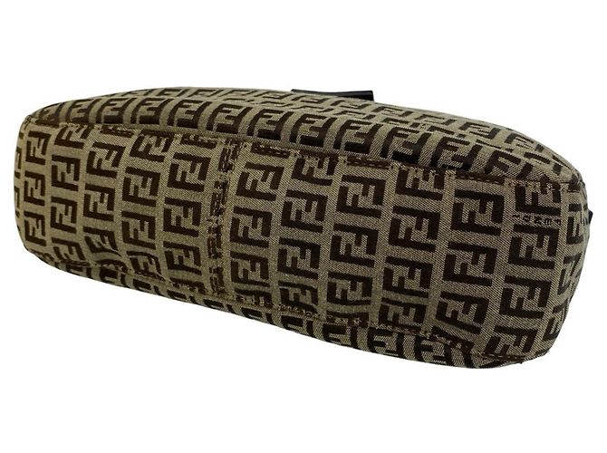 Fendi Vintage Schultertasche mit Zucchino FF-Muster - Ansicht 8