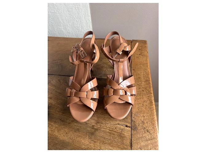 Saint Laurent Tribute sandalias de charol marrón - vista 3