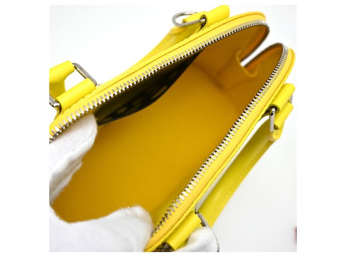 Borsa Louis Vuitton Alma BB - vista 6