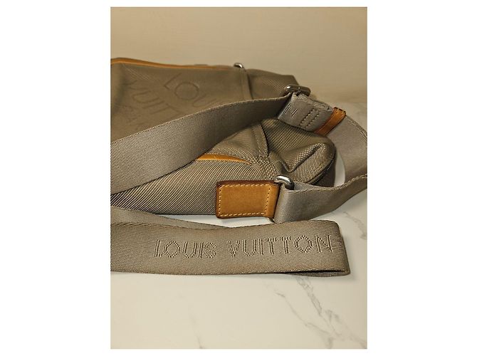 Louis Vuitton Citadin Schultertasche Grau Damier Geant Canvas - Ansicht 14