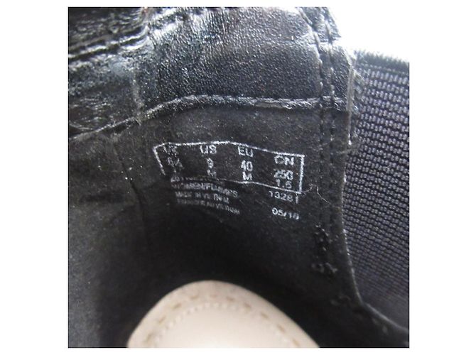 Autre Marque Clarks Short Side Gore Boots Booties - view 9