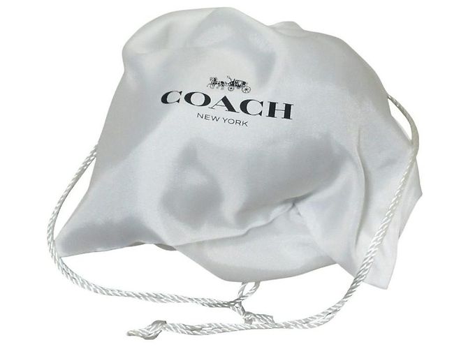 Paraorecchie Coach in pelle di pecora shearling - vista 8