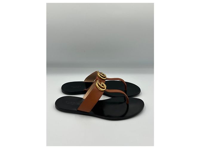 Gucci GG Marmont Sandali Thong - vista 3