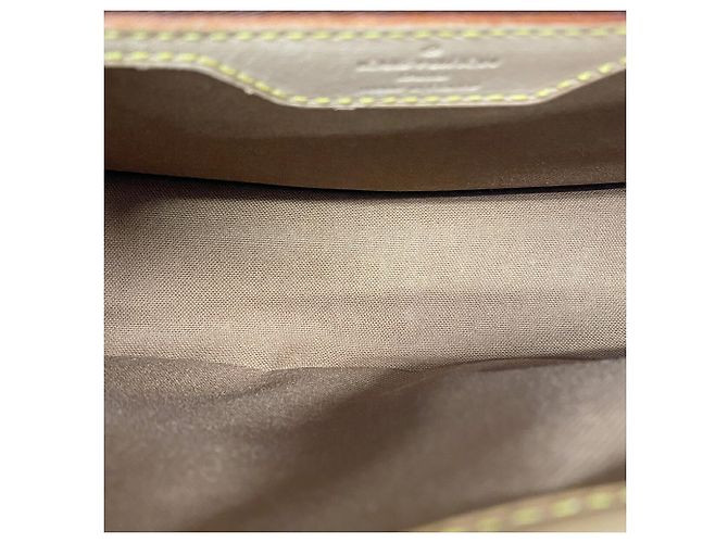 Sac à épaule Louis Vuitton Monogram Sologne - vue 4
