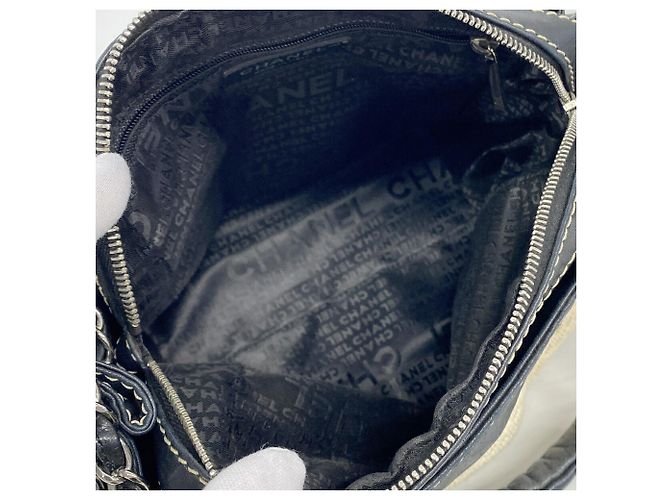 Borsa a tracolla Chanel in tela beige e nera - vista 4