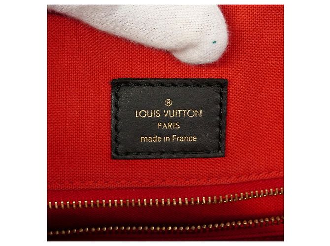 Saco Tote Louis Vuitton Monogram Giant Reverse OnTheGo GM - vista 5