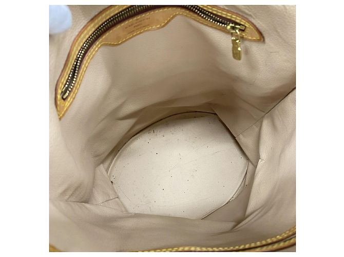 Saco Tote Louis Vuitton Monogram Bucket GM - vista 4