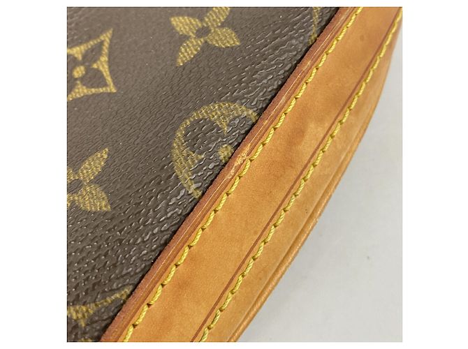 Saco Tote Louis Vuitton Monogram Bucket GM - vista 8