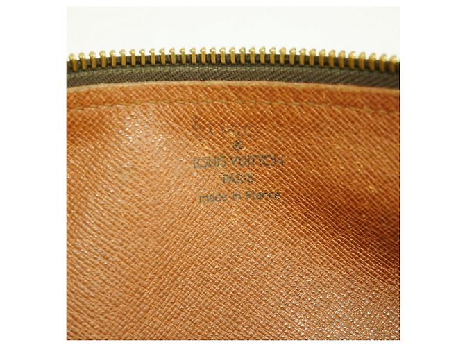 Borsa Louis Vuitton Monogram Papillon 26 - vista 5