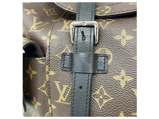Mochila Louis Vuitton Monogram Macassar Christopher MM - vista 8
