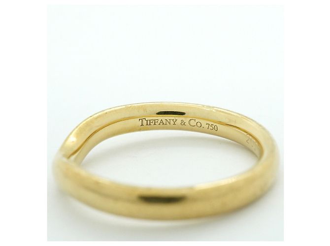 Autre Marque Anello Fascia Curva Tiffany & Co. in Oro Giallo 18K - vista 4