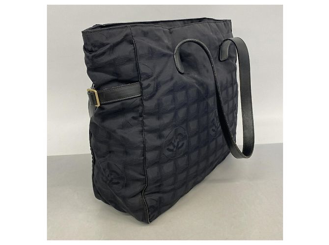 Chanel New Travel Nylon Tote Bag - Ansicht 2