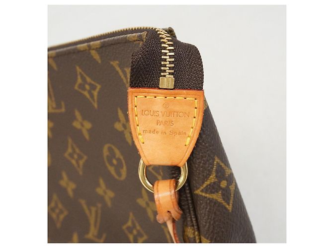 Louis Vuitton Monogram Pochette Accessoires - vista 5