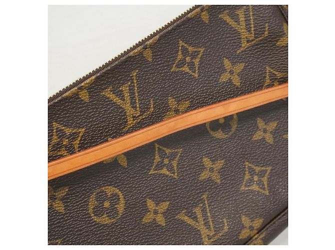 Louis Vuitton Monogram Pochette Accessoires - vista 6
