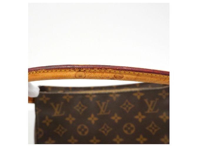 Borsa a tracolla Louis Vuitton Monogram Looping MM - vista 8