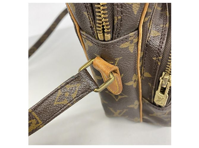 Borsa a tracolla Louis Vuitton Monogram Amazon - vista 10