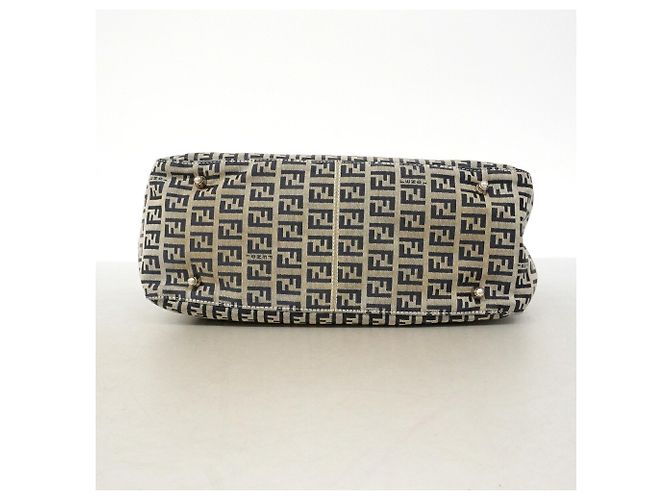 Bolsa de mão Fendi Zucchino em nylon e canvas - vista 3