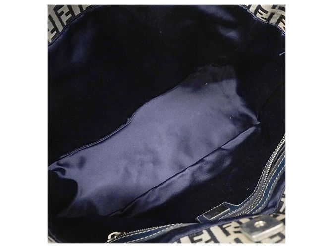 Bolsa de mão Fendi Zucchino em nylon e canvas - vista 4