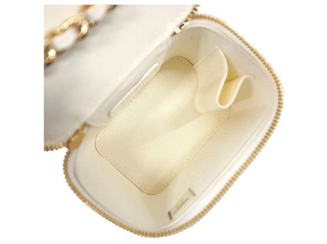 Borsa Vanity Chanel Matelassé - vista 4