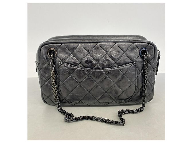 Bolsa de ombro Chanel em couro de bezerro preto - vista 9