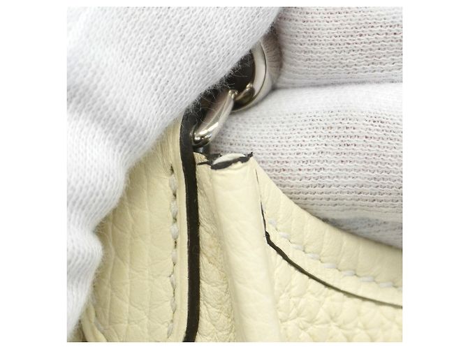 Evelyne Hermès Bolsa de ombro Hermes Cream Taurillon Clemence - vista 6