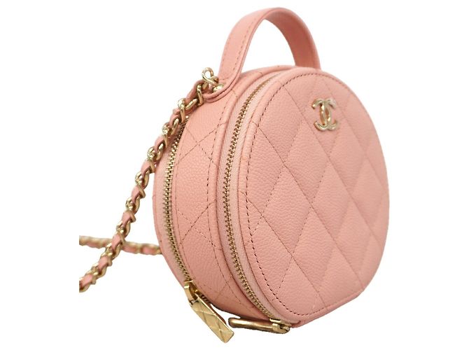Bolsa de Ombro com Corrente Chanel Matelassé - vista 2