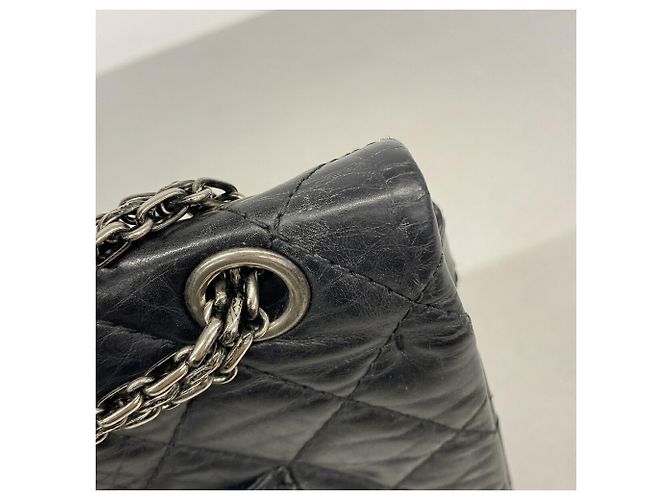Bolsa de ombro Chanel em couro de bezerro preto - vista 7