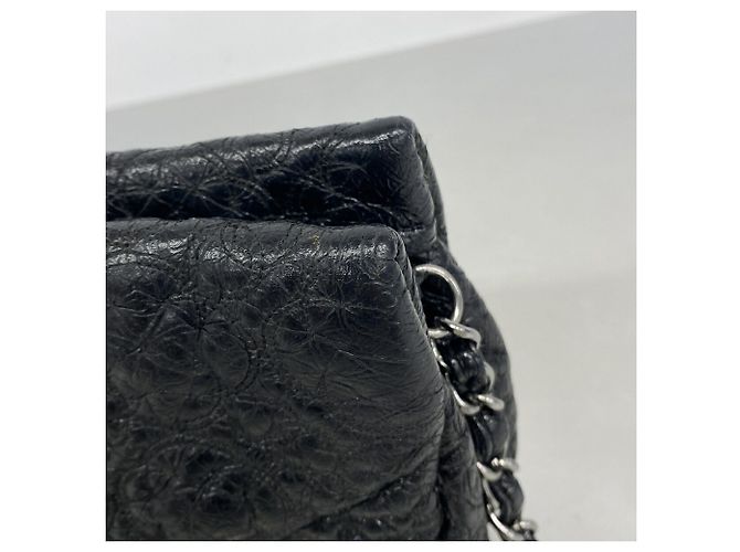 Timeless Borsa a tracolla con catena Chanel Camellia - vista 6