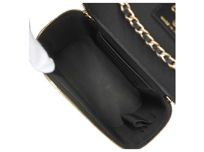 Bolso Vanity Chanel de Rafia Negro y Beige - vista 4