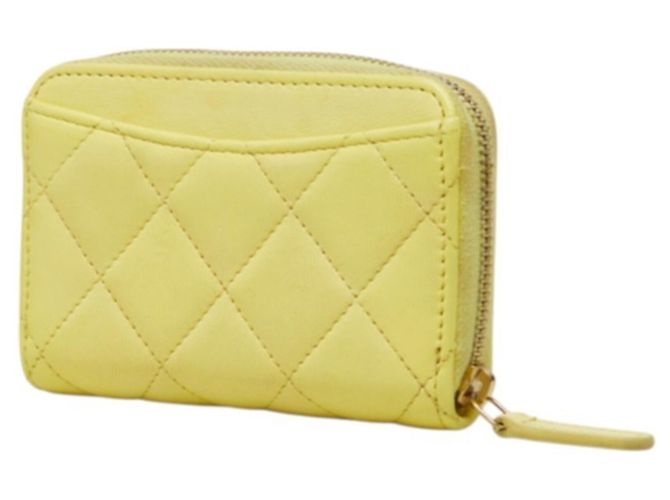 Monedero Chanel Matelassé Amarillo Limón - vista 2