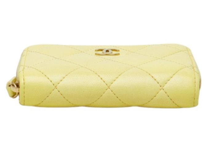 Monedero Chanel Matelassé Amarillo Limón - vista 3