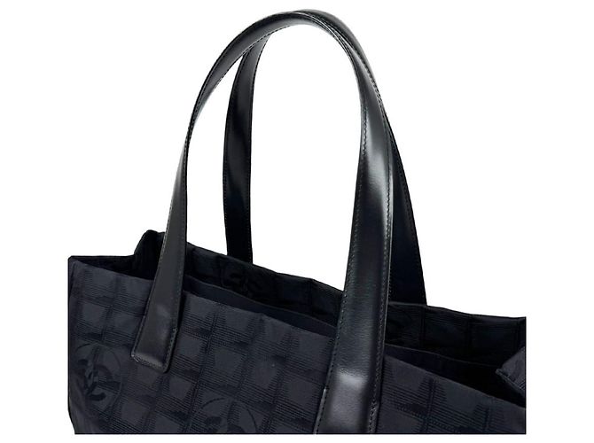 Borsa Tote Chanel in pelle nera - vista 10