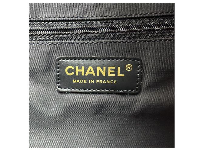 Borsa Tote Chanel in pelle nera - vista 11