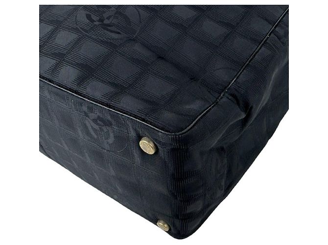 Borsa Tote Chanel in pelle nera - vista 8