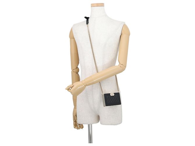 Sac à épaule Chanel Boy en agneau - vue 4