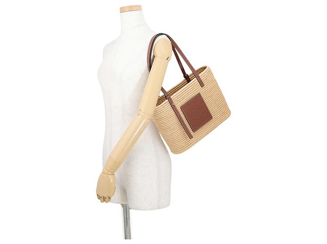 Borsa Tote Loewe Square Basket Small in rafia con Anagramma - vista 4